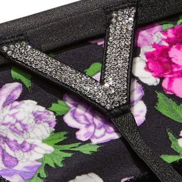VS M Very Sexy Bombshell Shine V-String Panty Purple Black Floral Thong NWT - Picture 14 of 16